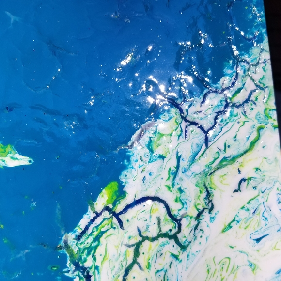 12"x12" Handmade paint pour - Picture 5 of 8